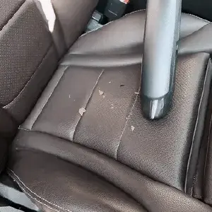 ASPIRADORA DE MANO  PARA CARRO