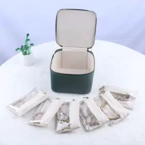 ORGANIZADOR DE JOYAS VIAJERO CON BOLSILL