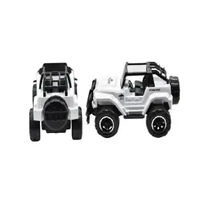 Camioneta 4x4 blanca