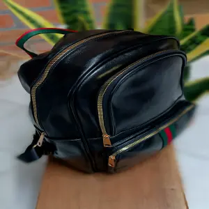 Morral gucci