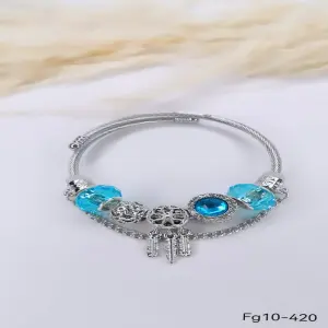 PANDORA PLATEADA ATRAPASUEÑO AZUL