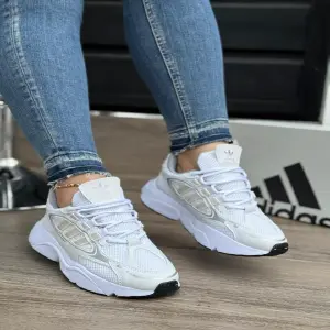 ADIDAS OZMILLEN