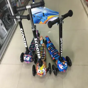 Patineta Para Niños Scooter Gusano