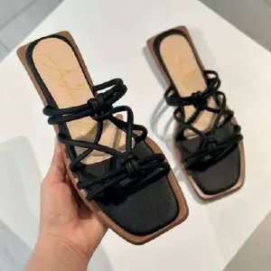 Sandalias Planas D-31