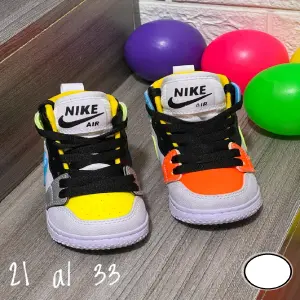 JORDAN RETRO COMBO FAMILIAR