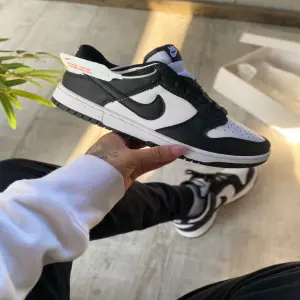 Nike SB Panda DAMA y CABALLERO