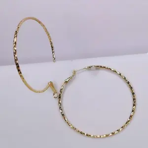 ARETA DORADA OVAL