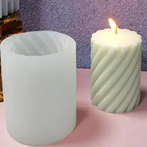 Molde De Silicona Para Velas 15cm010