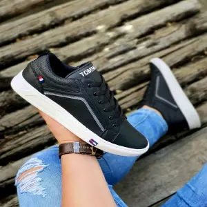 Tenis Casual Tommy Caballero