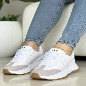 Adidas dama
