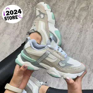 ADIDAS DAMA DM