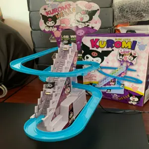 Pista Tobogán Y Escalera Kuromi