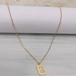 CADENA DORADA VIRGEN BRILLANTE