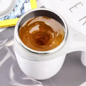 MUGS MEZCLADOR AUTOMATICO BATERIAS AAA