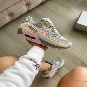 Air Max 90 DAMA