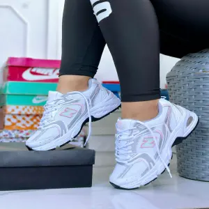 NEW BALANCE 530DAMA