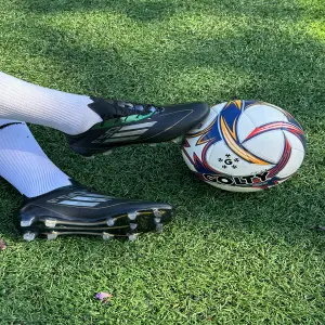 Guayos Adidas F50