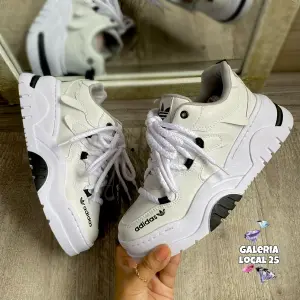 ADIDAS DEPORTIVO PARA DAMA DM