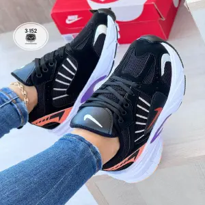 Nike deportivo dama color negro bh