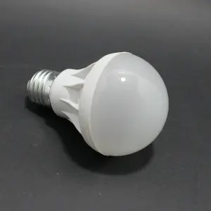 BOMBILLO LED REDONDO 7W