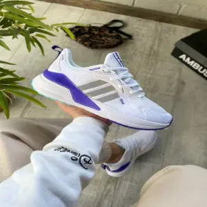 Adidas Flux DAMA
