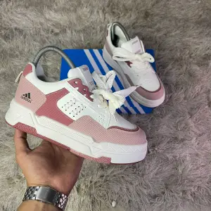 Adidas tabla