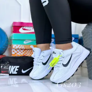 NIKE BAILLELI