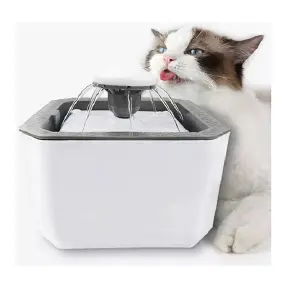 FUENTE DE AGUA PARA MASCOTAS BEBEDERO