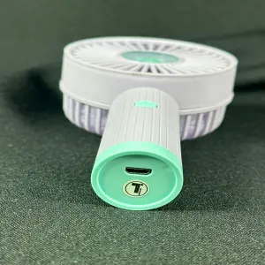 MINI VENTILADOR CON BASE PARA CELULAR