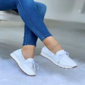 Bolichero oliva: Zapatos de mujer con estilo romano retro - Bolichero oliva
