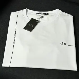 Camiseta  Armani