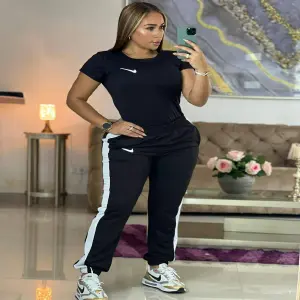 Conjunto Jogger Franja