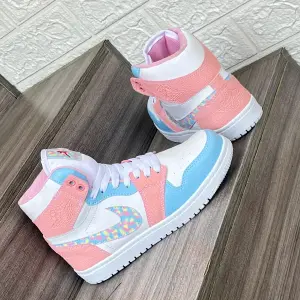 JORDAN CORAL AZUL CIELO