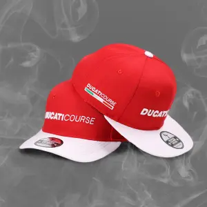 Gorra curva Ducati