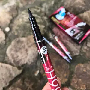 Combo Sombra 70 Tonos + Yanquina