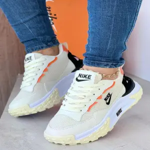TENIS NIKE DAMA