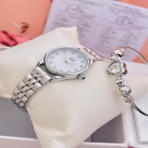 RELOJ Q&Q Special Square