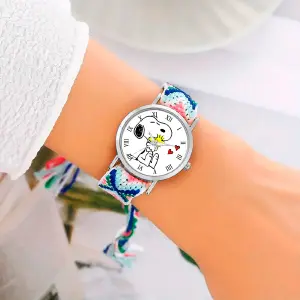 Reloj Snoopy Perro Plateado Tejido Artes