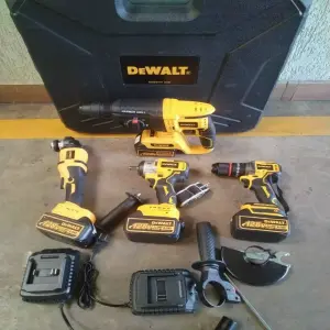 Combo Inalámbrico 4 en 1 tipo Dewalt