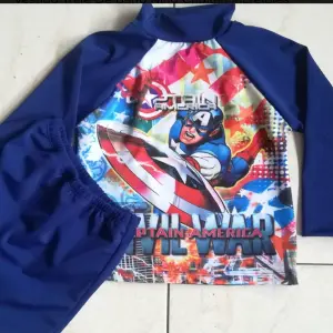 Traje de baño capitan america azul niño