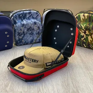 ESTUCHE PARA GORRAS