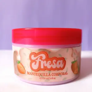 Mantequilla corporal de fresa