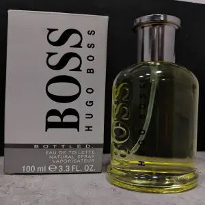 HUGO BOSS BOTTLED