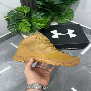 🧔🏻BOTA HUNDER ARMOUR HOMBRE🧔🏻