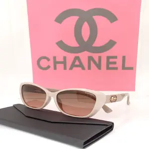 GAFAS DE MUJER CHANNEL R2