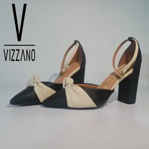 Zapatos Tacón Alto VIZZANO