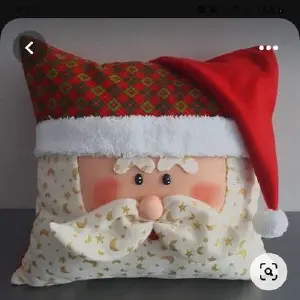 Cojines motivo Papá Noel, Reno y Muñeco