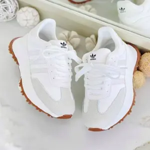ADIDAS FASHIONS