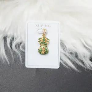 DIJE BOLSA DINERO DORADA PIEDRAS VERDES