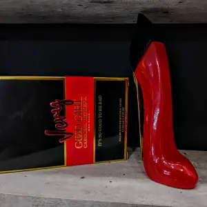 GOOD GIRL CAROLINA HERRERA VERY